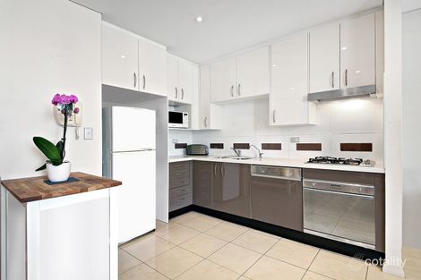 Property photo of 642/2-4 Lachlan Street Waterloo NSW 2017