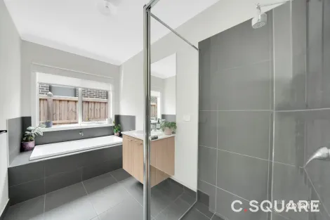 Property photo of 12 Hythe Place Mickleham VIC 3064