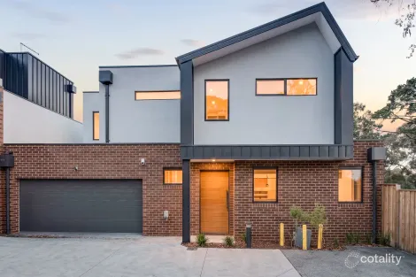4/27 BRINDY CRES, DONCASTER EAST, VIC 3109