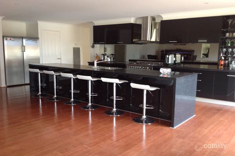 Property photo of 28 McConnachie Court Ascot VIC 3551