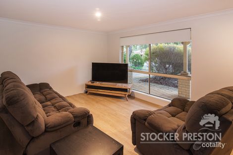 Property photo of 4 Acacia Close Dunsborough WA 6281