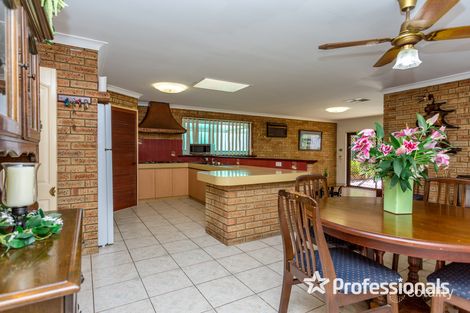 Property photo of 82 Ravenscroft Way Kelmscott WA 6111