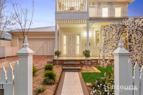 Property photo of 11 Kyneton Avenue Eynesbury VIC 3338