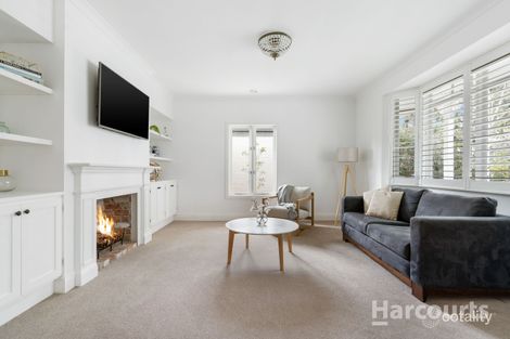 Property photo of 11 Kyneton Avenue Eynesbury VIC 3338