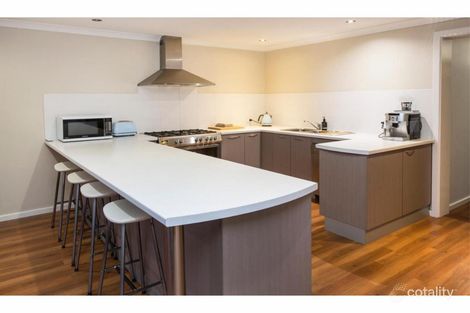 Property photo of 6 Ella Gladstone Drive Eagle Bay WA 6281