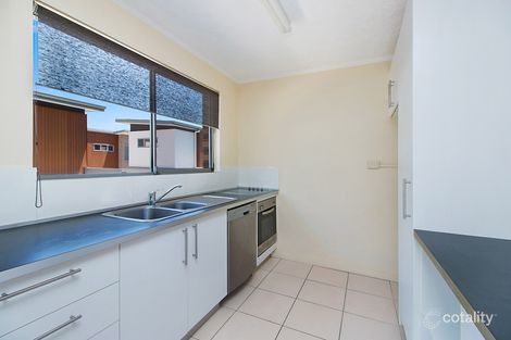 Property photo of 5/28 Coolangatta Road Coolangatta QLD 4225