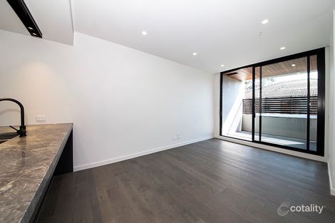Property photo of 102/23 Crisp Street Hampton VIC 3188