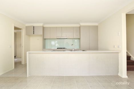 Property photo of 17 Regent Close Burnside Heights VIC 3023