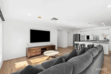 Property photo of 40 Cape Barron Drive Lara VIC 3212