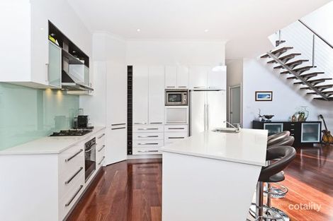 Property photo of 92 Bar Beach Avenue The Junction NSW 2291