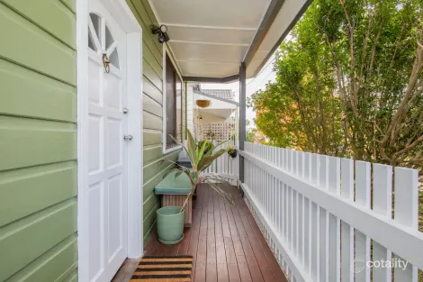 Property photo of 10 Wilkinson Street Mayfield NSW 2304