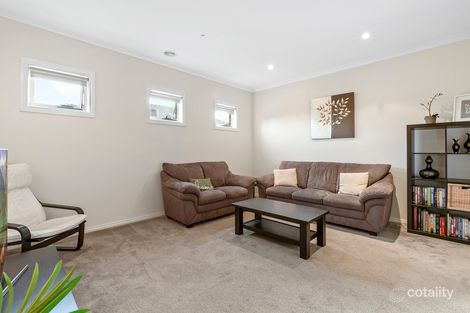 Property photo of 22 Balmain Circuit Taylors Hill VIC 3037