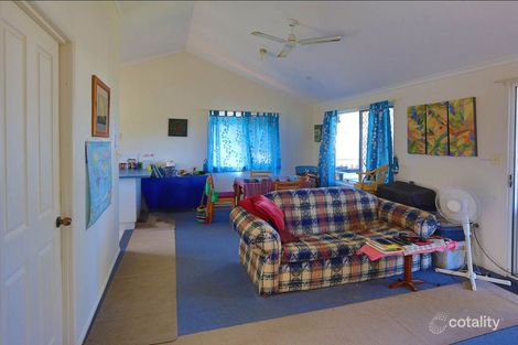 Property photo of 4 Joycelyn Terrace River Heads QLD 4655