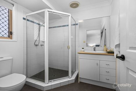 Property photo of 71 Lakeview Drive Deebing Heights QLD 4306