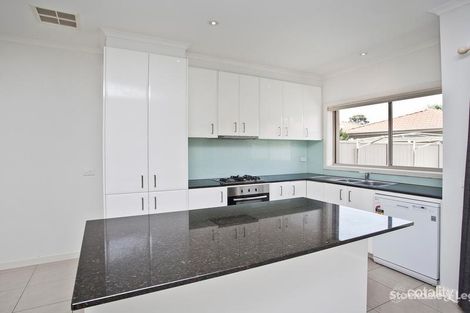Property photo of 841B Ballarat Road Deer Park VIC 3023