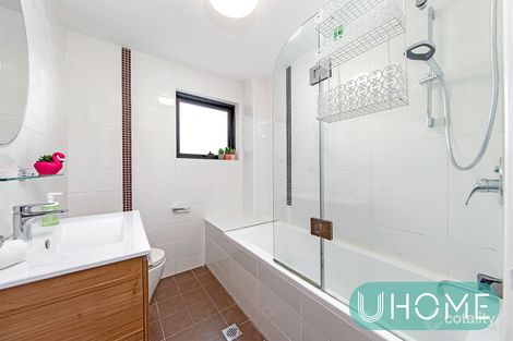 Property photo of 2/11-15 Renwick Street Leichhardt NSW 2040