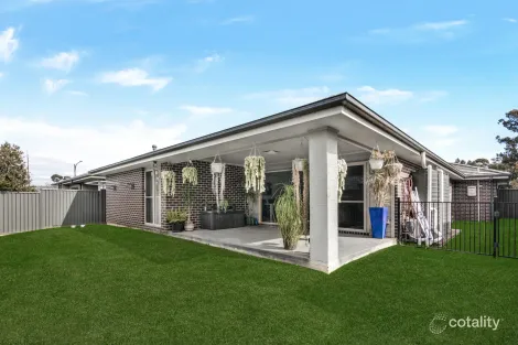 Property photo of 6 Discovery Way Jordan Springs NSW 2747