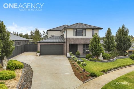 Property photo of 1 Wattleglade Avenue Warragul VIC 3820