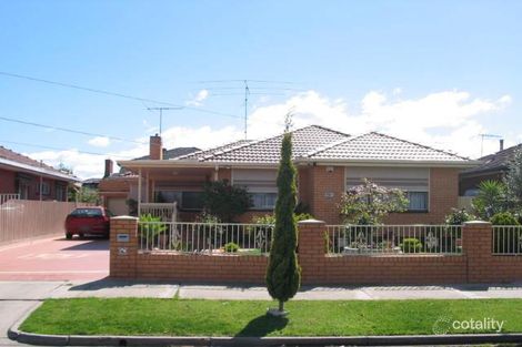 70 Riviera Rd, Avondale Heights, VIC 3034