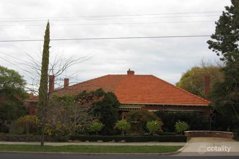 147 Maltravers Rd, Ivanhoe, VIC 3079