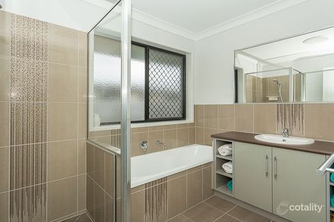 Property photo of 16 Rutland Place Marian QLD 4753