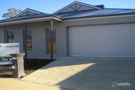 19 Edgewater Cl, Eaglehawk, VIC 3556