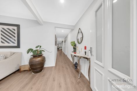Property photo of 30 Realm Vista Mickleham VIC 3064
