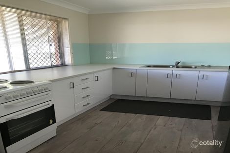 Property photo of 6 Quinn Court Dinmore QLD 4303