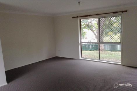 Property photo of 6 Quinn Court Dinmore QLD 4303