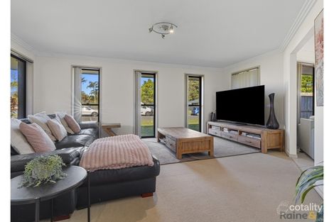 Property photo of 2/39 Border Crescent Pottsville NSW 2489