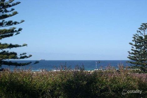 Property photo of 11 Dodds Street Redhead NSW 2290