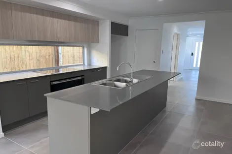 Property photo of 40 Murchison Street White Rock QLD 4306