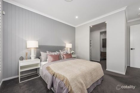 Property photo of 9 Cypress Street Park Ridge QLD 4125