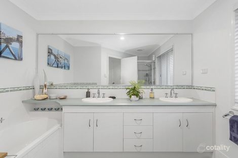 Property photo of 34 Goldcrest Drive Upper Coomera QLD 4209
