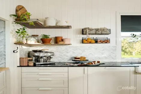 Property photo of 2 Reiners Road Samford Valley QLD 4520