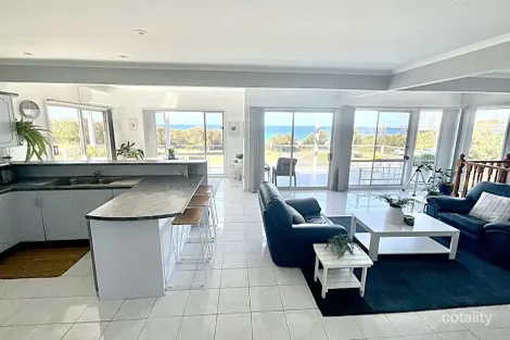 Property photo of 23 Silver Sands Drive Berrara NSW 2540