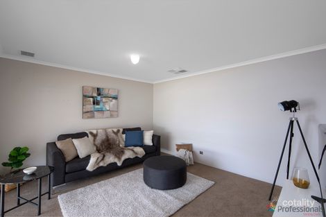 Property photo of 12 Camellia Loop Forrestfield WA 6058