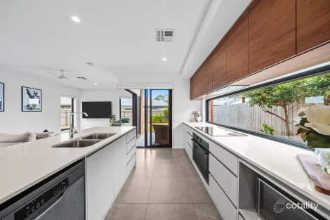 Property photo of 43 Belaroma Street Ormeau QLD 4208