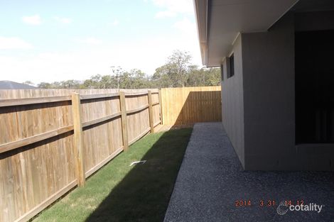 Property photo of 33 Sandover Circuit Holmview QLD 4207