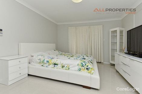 Property photo of 3 Dunraven Close Durack QLD 4077