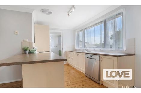 Property photo of 28 Endeavour Street Rutherford NSW 2320