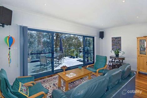 Property photo of 127 Heath Road Pretty Beach NSW 2257