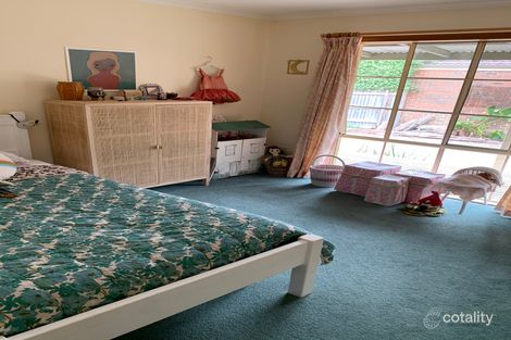 5 Amelia Cl, Beaconsfield, VIC 3807