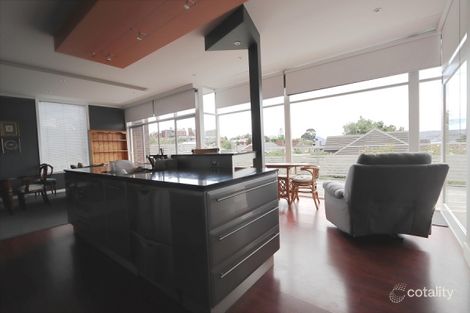 Property photo of 2 Walford Road Sandy Bay TAS 7005