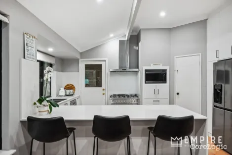 Property photo of 5 Cepa Court Lake Coogee WA 6166