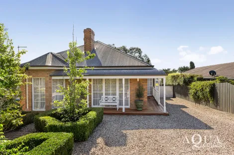 12 Summerhill Cres, Mount Eliza, VIC 3930
