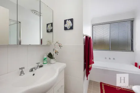 Property photo of 1 Yackerboom Avenue Buff Point NSW 2262