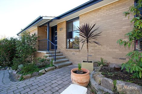 Property photo of 27 Larcombe Crescent Fadden ACT 2904