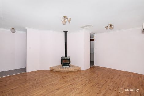 Property photo of 14 Niagara Place Greenfields WA 6210