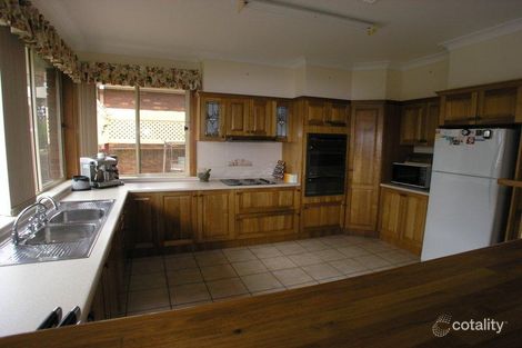 Property photo of 18 Namatjira Crescent Orange NSW 2800